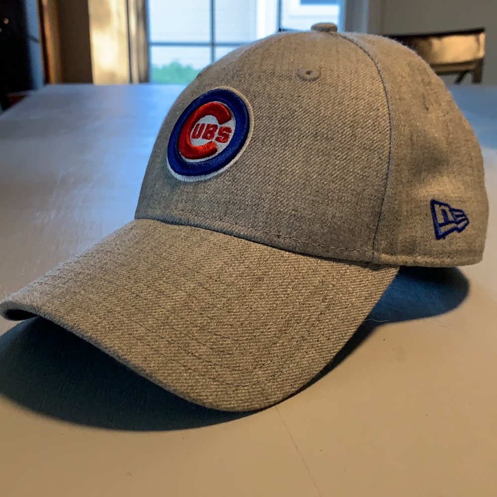 CUBS hat